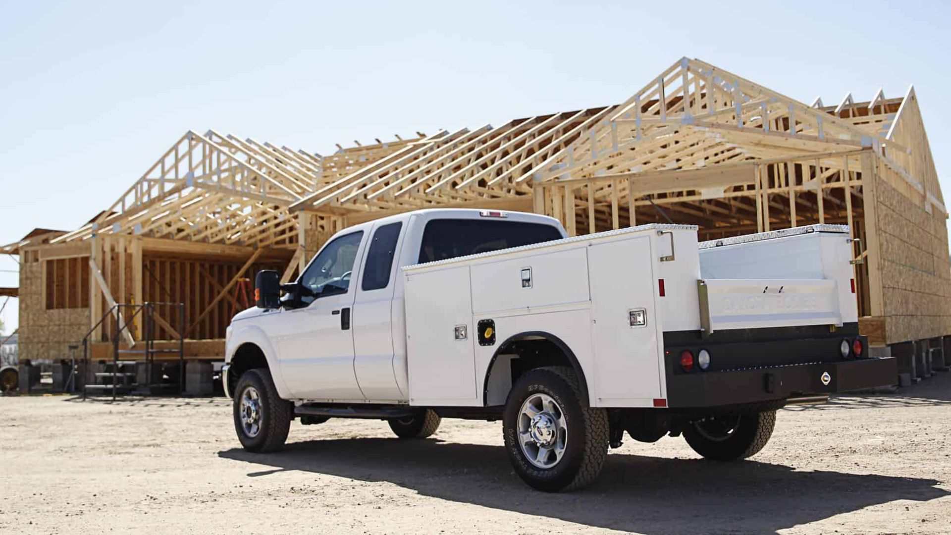 mobile detailing for construction and fleet trucks